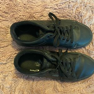 Selling size 8 vans. Worn about 5 times.